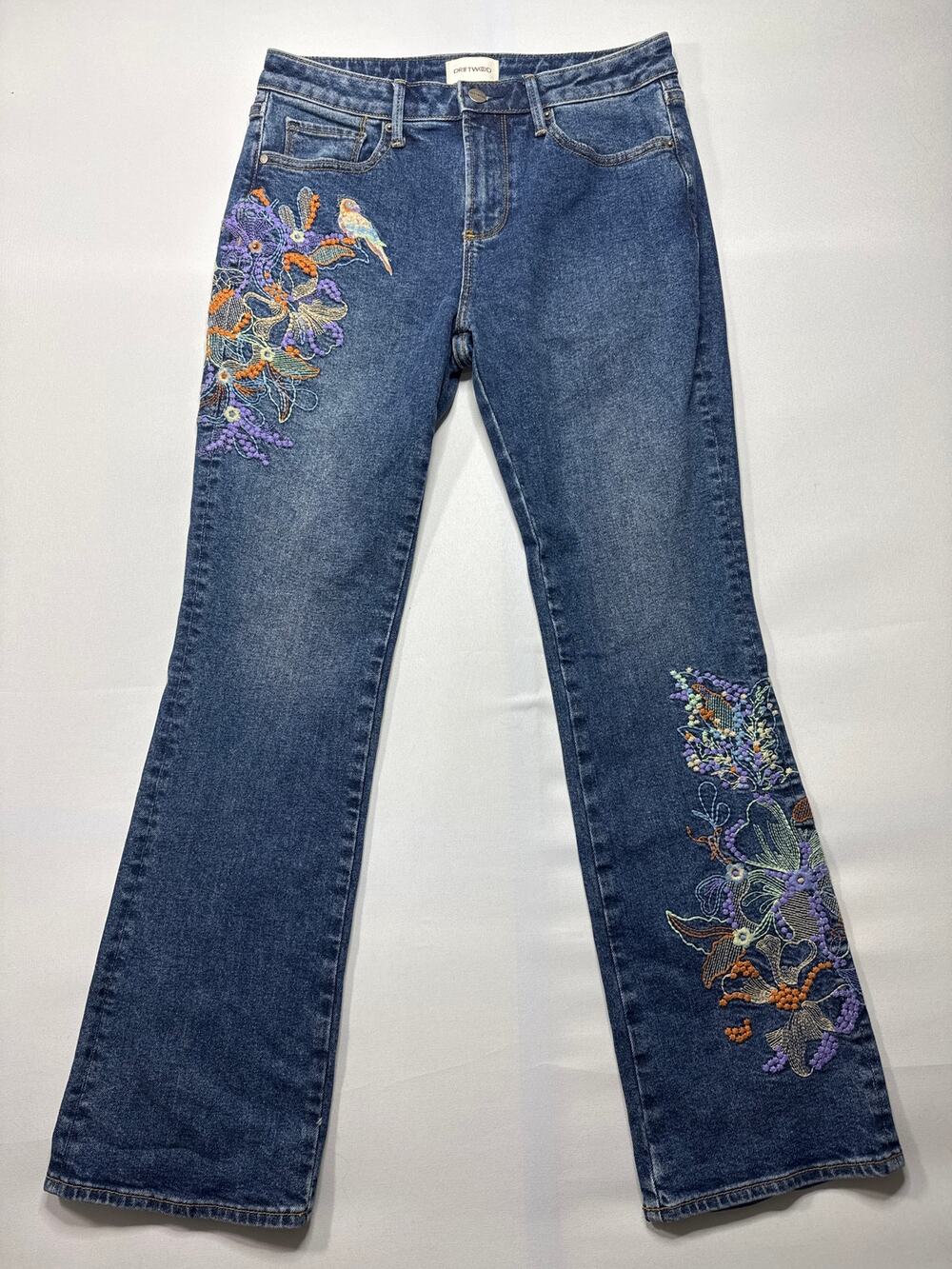 Driftwood Women's Kelly Floral Embroidered Bootcut Blue Jeans - 26x29 (28x29)*